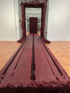 Anish-Kapoor-1-224x298