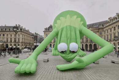Art Basel in Paris: The Euphoria of Abundance and the Giant Sad Frog